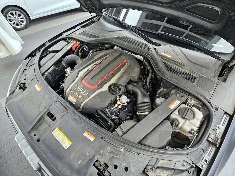 Audi S8 4.0 TFSI QUATTRO, снимка 6 - Автомобили и джипове - 54922190