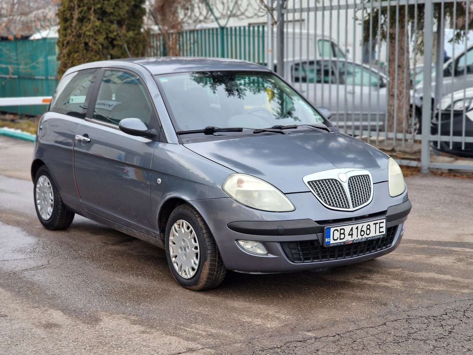 Lancia Ypsilon 1.3M-jet  - изображение 3