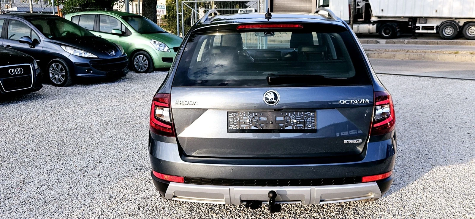 Skoda Octavia SCOUT* 2.0TDI* DSG* 2019гAMBIENT* DISTRONIK  - изображение 8