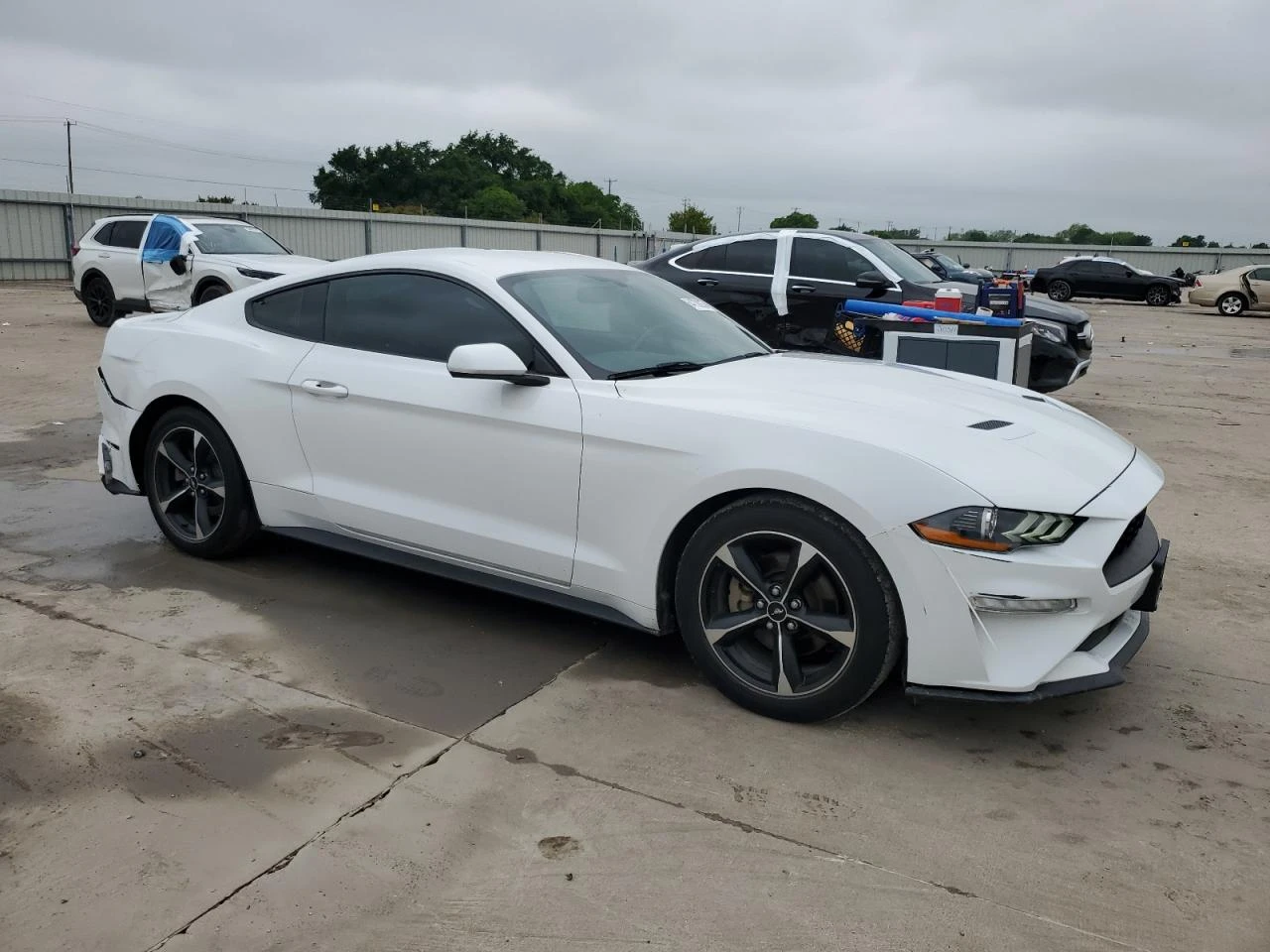 Ford Mustang ECOBOOST/КРАЙНА ЦЕНА/ПЪЛНА СЕРВИЗНА ИСТОРИЯ! - изображение 3