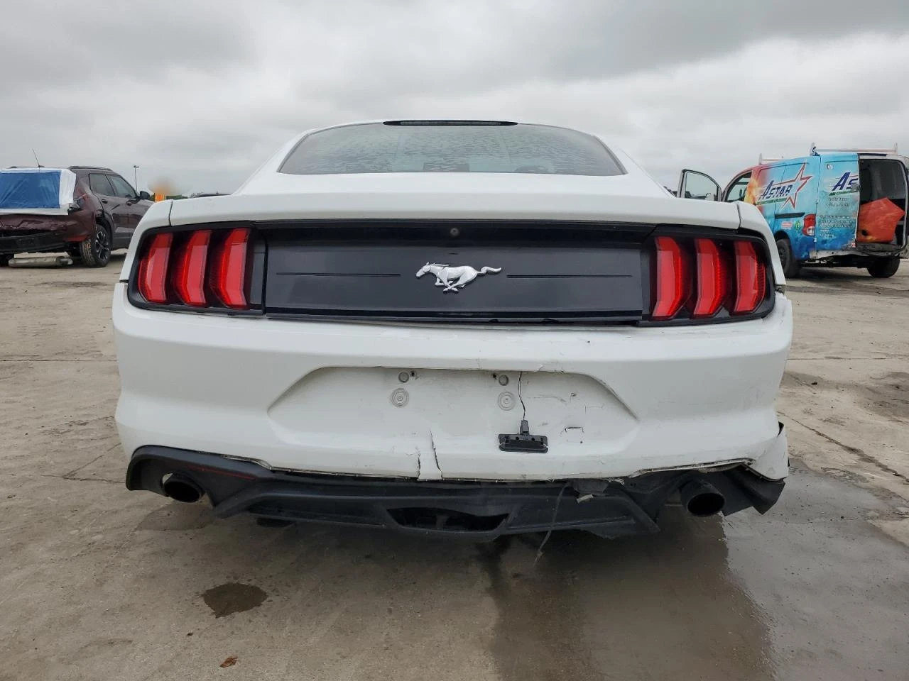 Ford Mustang ECOBOOST/КРАЙНА ЦЕНА/ПЪЛНА СЕРВИЗНА ИСТОРИЯ! - изображение 5