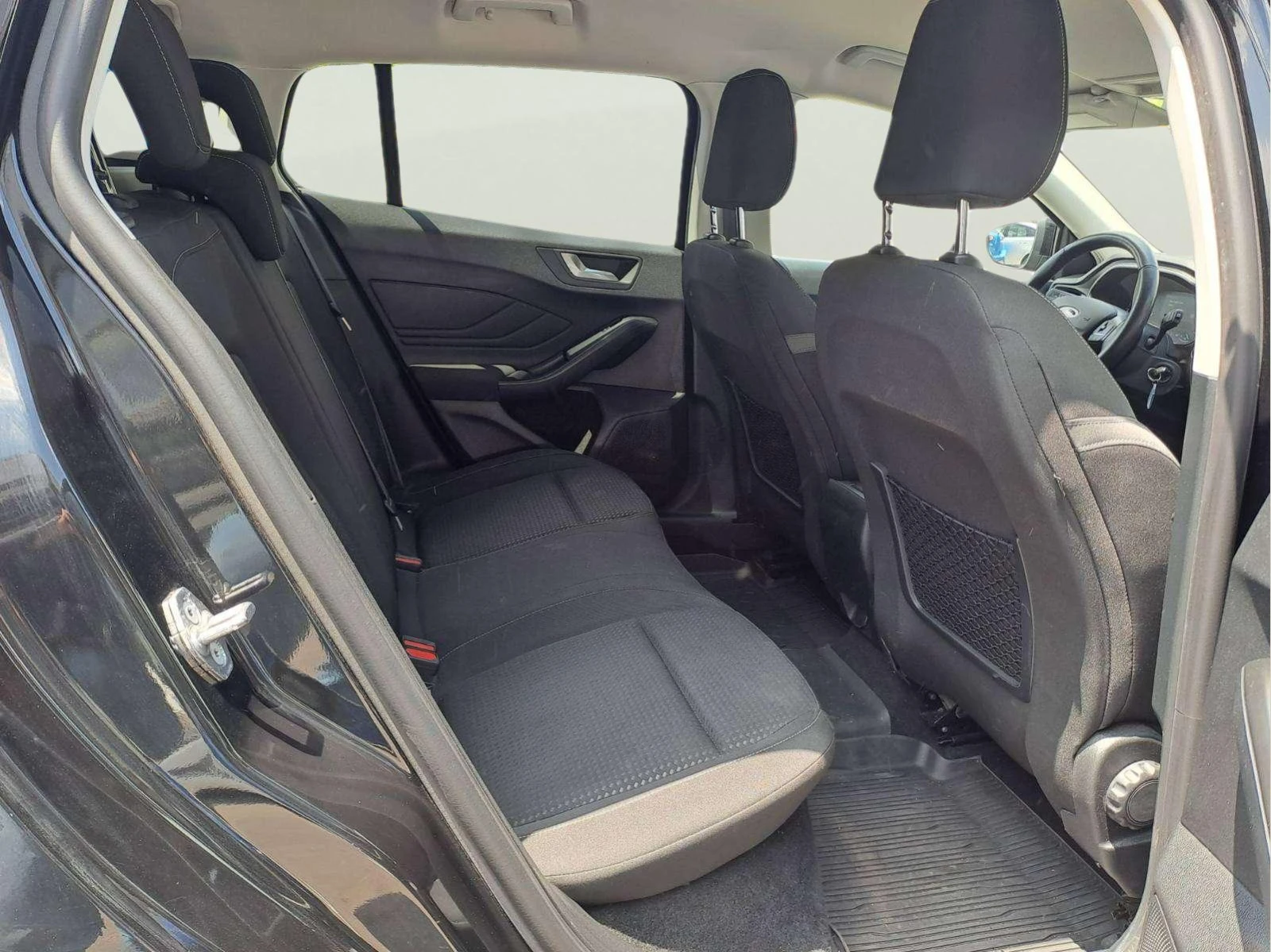 Ford Focus 1.0 EcoBoost - изображение 10
