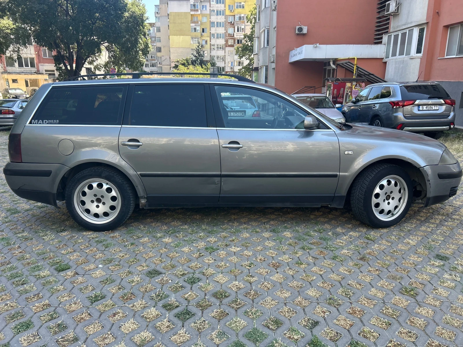 VW Passat  - изображение 5