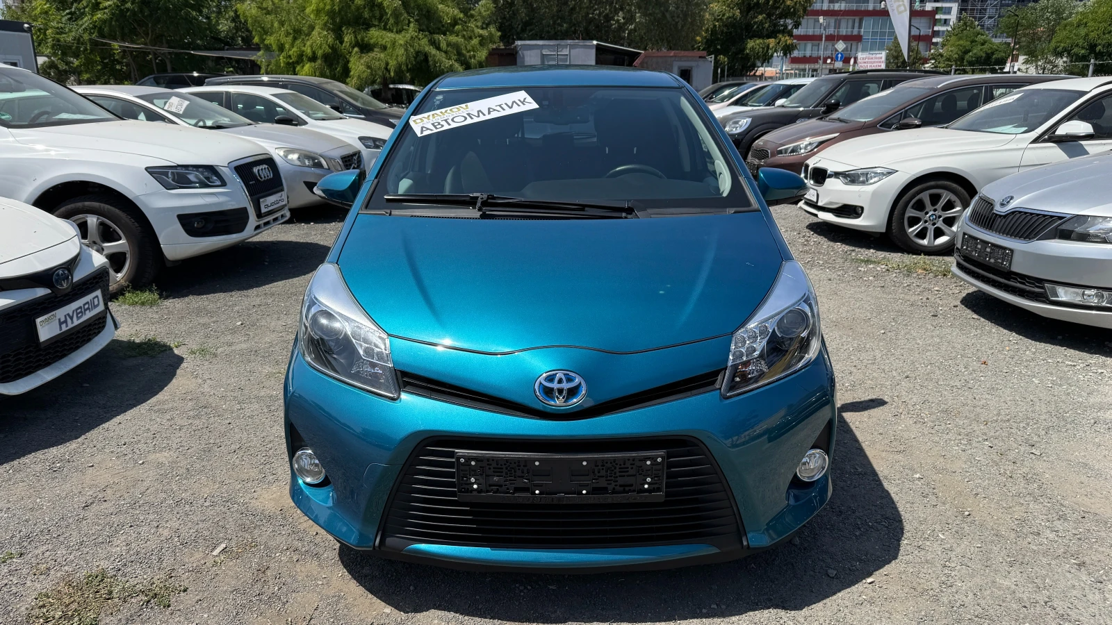 Toyota Yaris 1.5 HYBRID Внос ШВЕЙЦАРИЯ!LED, NAVI, Камера, Темпо - изображение 2