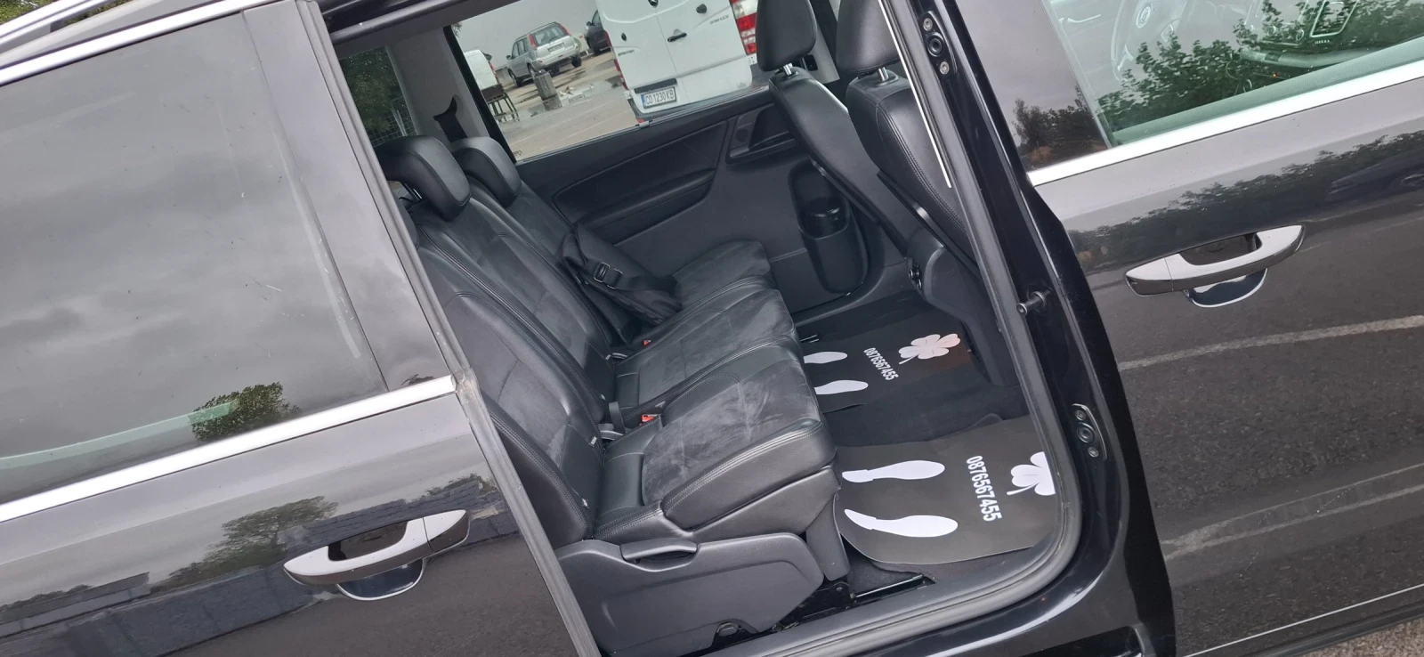 VW Sharan 2.0 High line  Панорама Алкантара Нави Ксенон  | Mobile.bg — изображение 12