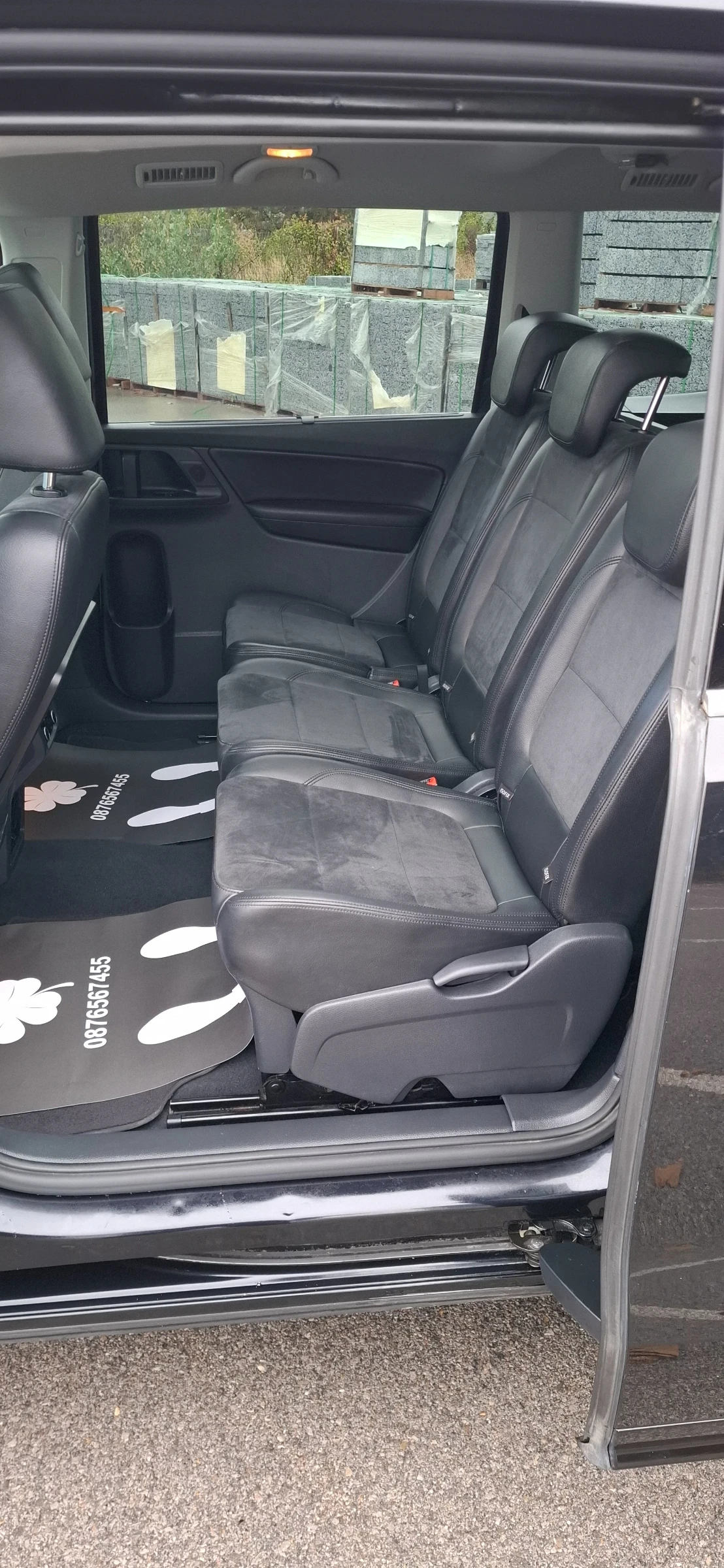 VW Sharan 2.0 High line  Панорама Алкантара Нави Ксенон  | Mobile.bg — изображение 15