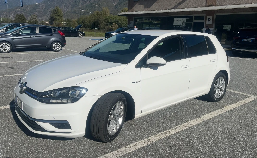 VW Golf  1.5 CNG  - изображение 2