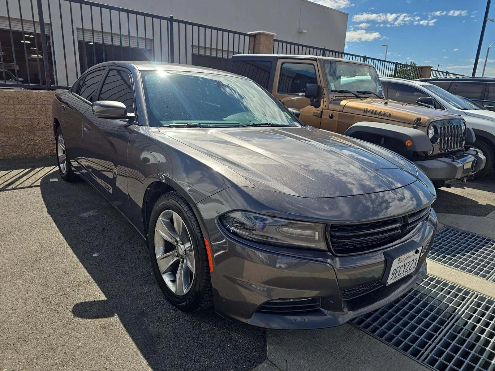 Dodge Charger * SXT* ПОДГРЕВ СЕДАЛКИ/ОГЛЕДАЛА* KEYLESS* REMOTE*  - изображение 2