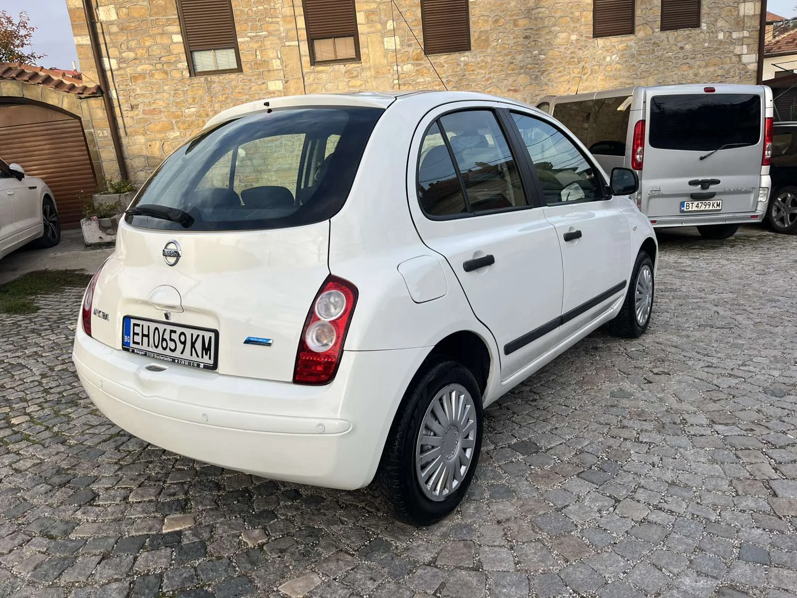 Nissan Micra 1.4i* КЛИМАТИК* ПЕРФЕКТНА*  - изображение 4