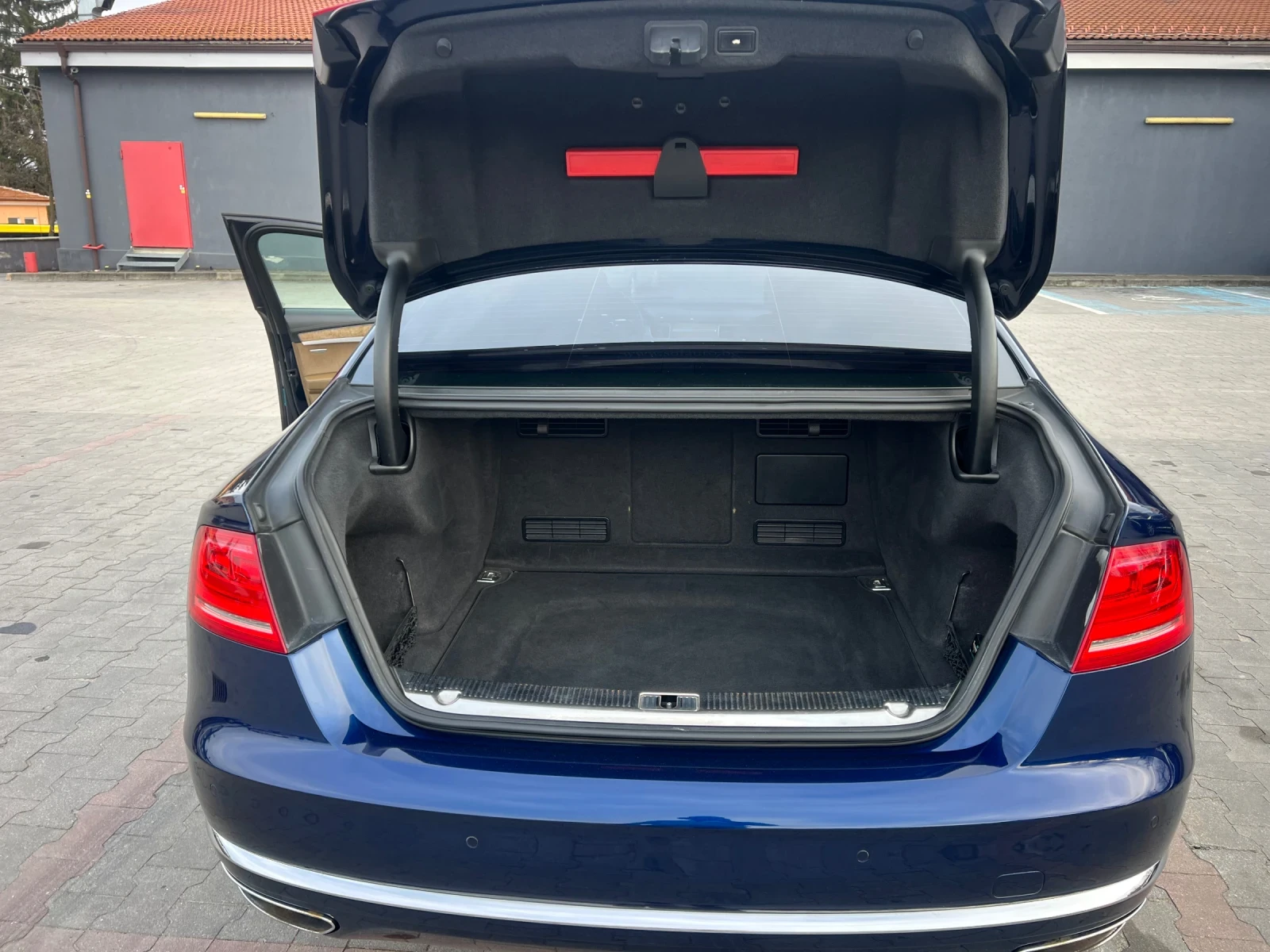 Audi A8 4.2TDI / DesignSelection/����//�����//�����/������ | Mobile.bg � ����������� 10