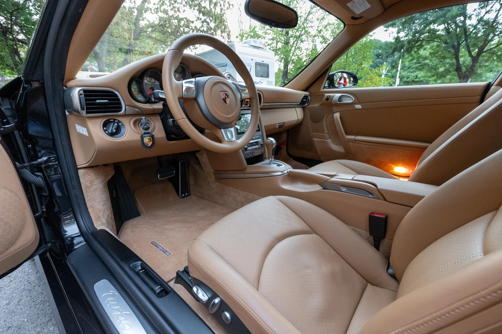 Porsche 911 (997.1) Turbo, снимка 11 - Автомобили и джипове - 53737736