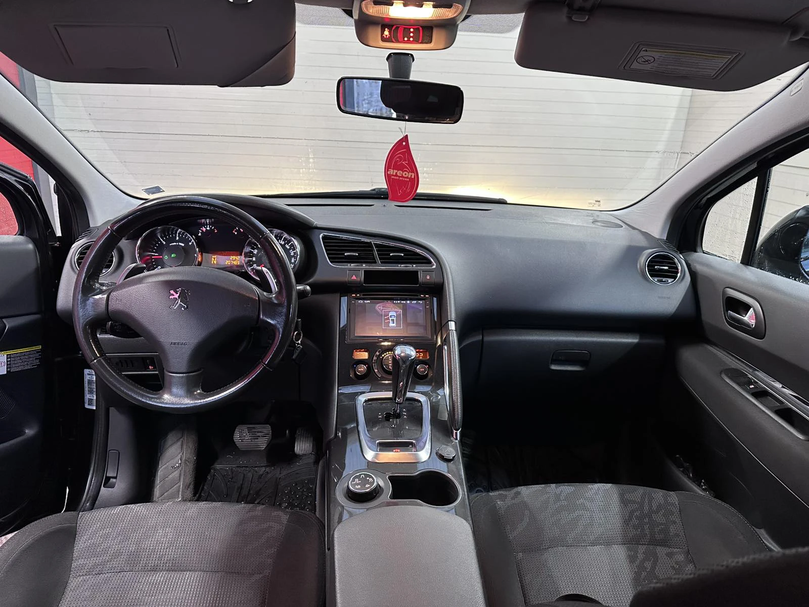 Peugeot 3008 1.6HDI, снимка 3 - Автомобили и джипове - 53757639
