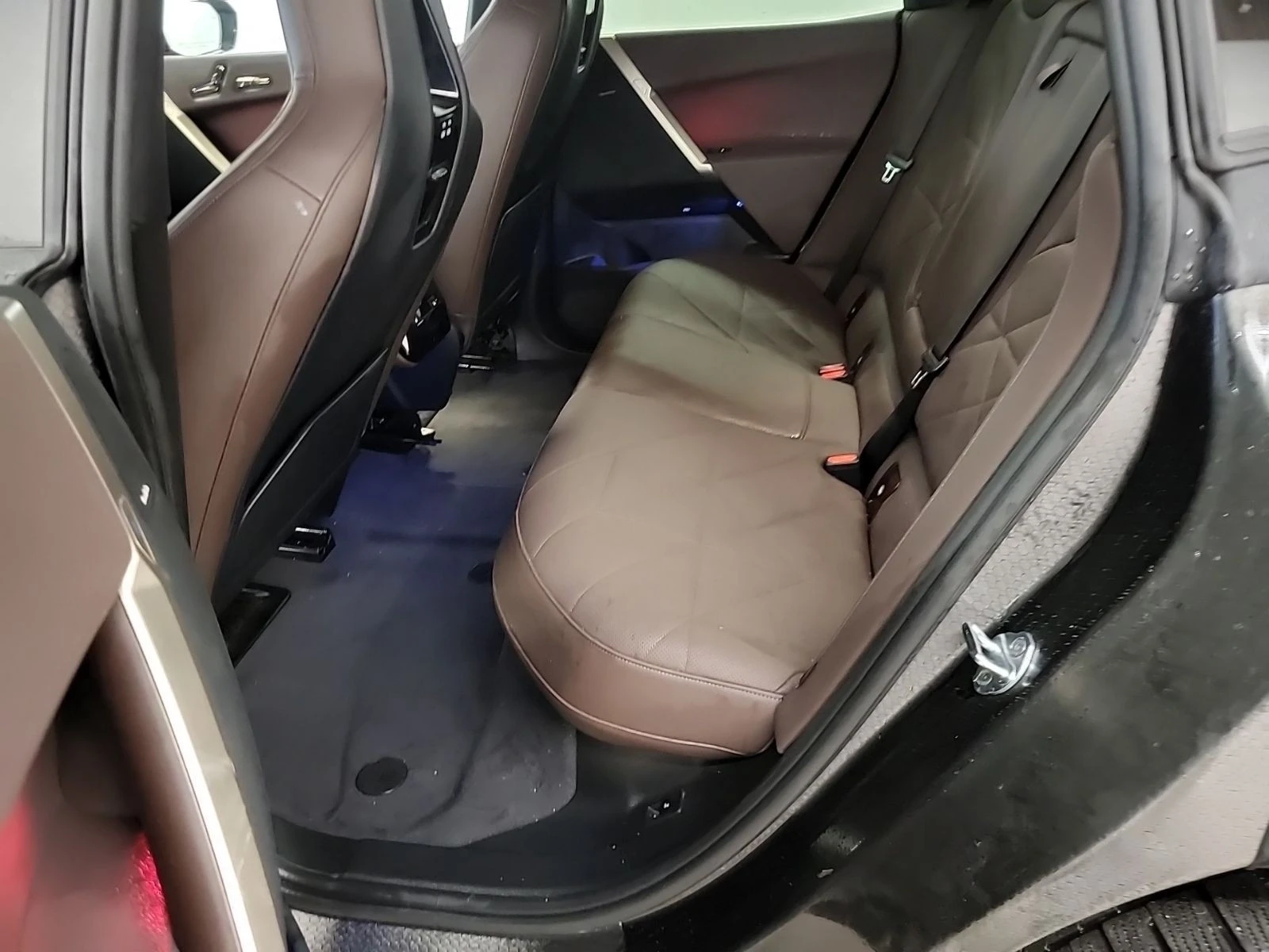 BMW iX XDRIVE40 АВТО КРЕДИТ, снимка 12 - Автомобили и джипове - 53962392