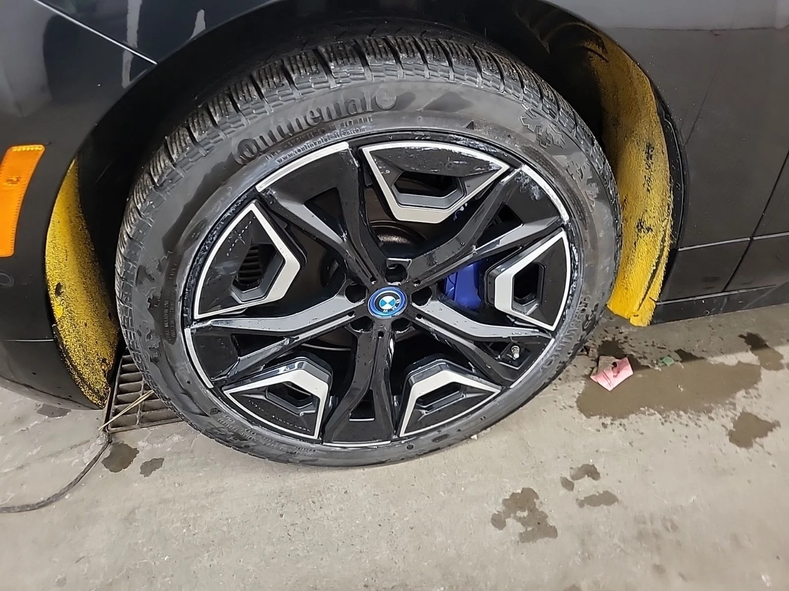 BMW iX XDRIVE40 АВТО КРЕДИТ, снимка 7 - Автомобили и джипове - 53962392