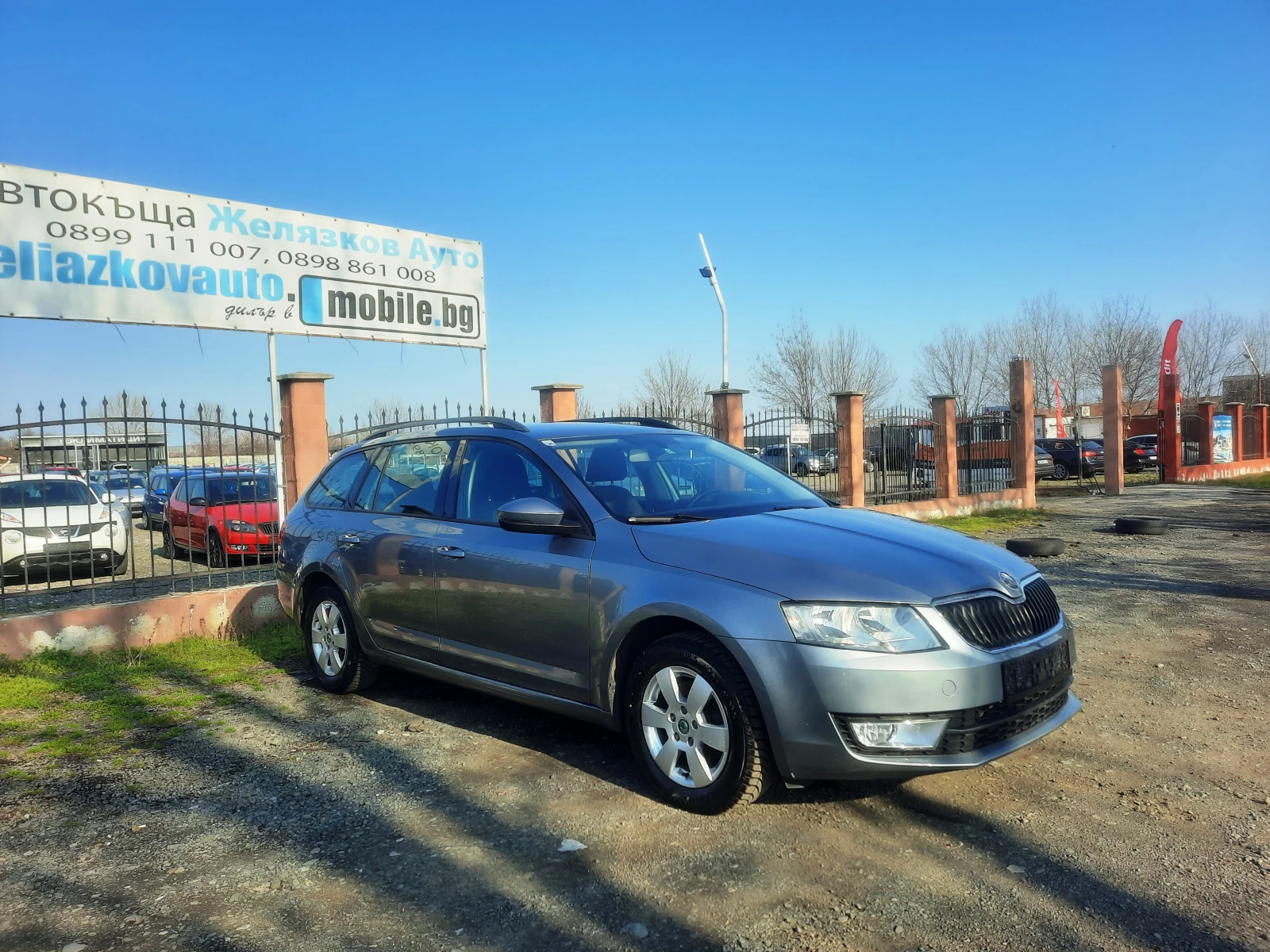 Skoda Octavia 1.6 TDI, снимка 3 - Автомобили и джипове - 53988291