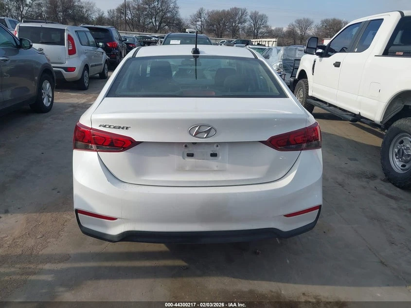 Hyundai Accent 1.6L I-4 DI, DOHC, VVT, 120HP Front Wheel Drive | Mobile.bg � ����������� 15