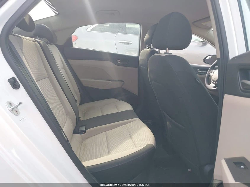 Hyundai Accent 1.6L I-4 DI, DOHC, VVT, 120HP Front Wheel Drive | Mobile.bg � ����������� 8