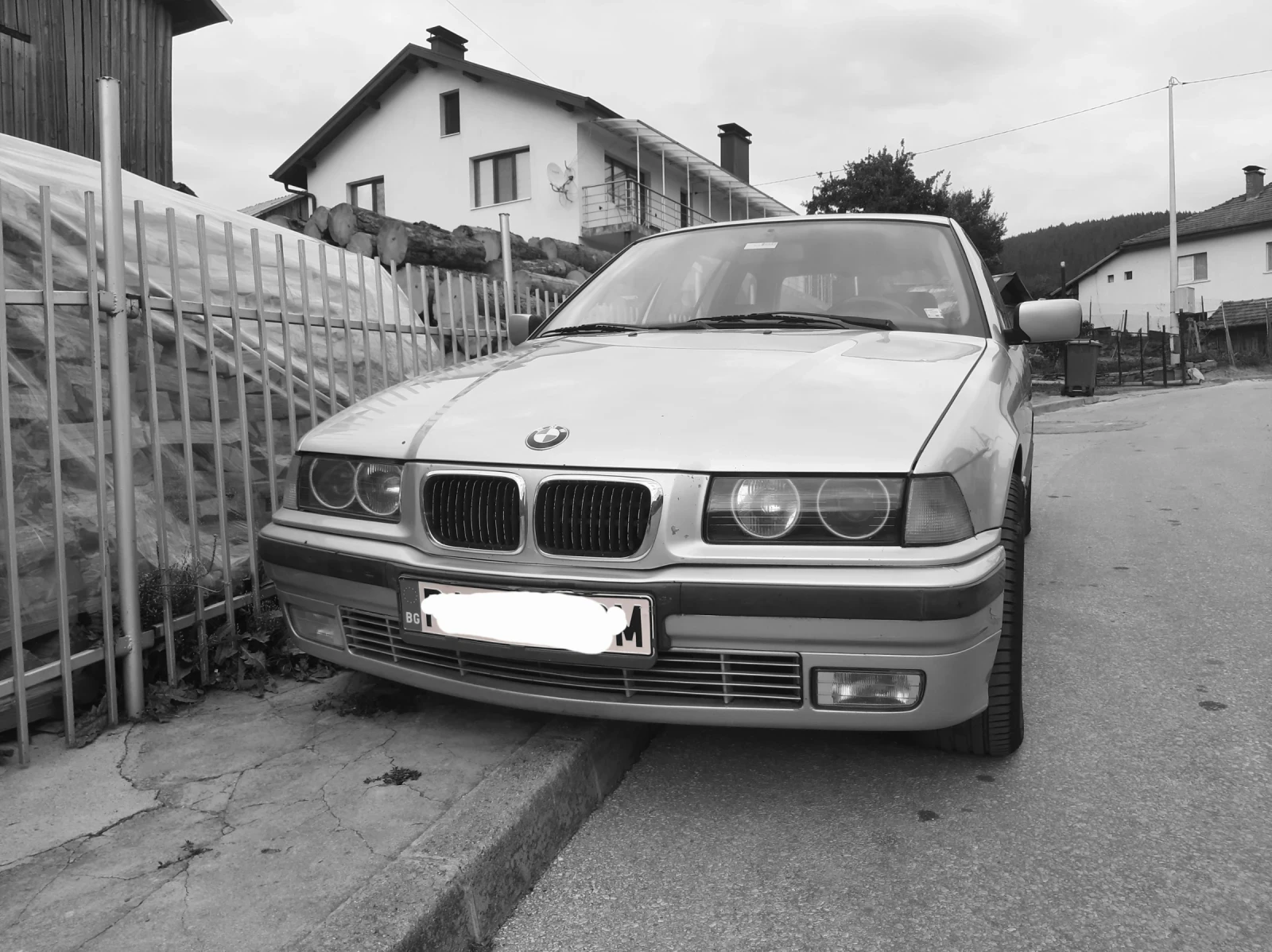 BMW 325, снимка 2 - Автомобили и джипове - 54233464