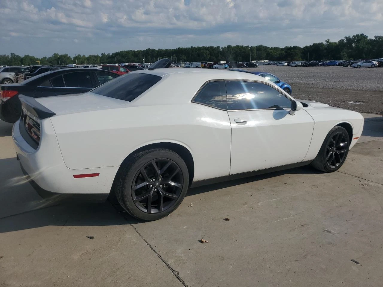 Dodge Challenger 3.6l Sxt, снимка 3 - Автомобили и джипове - 54416089