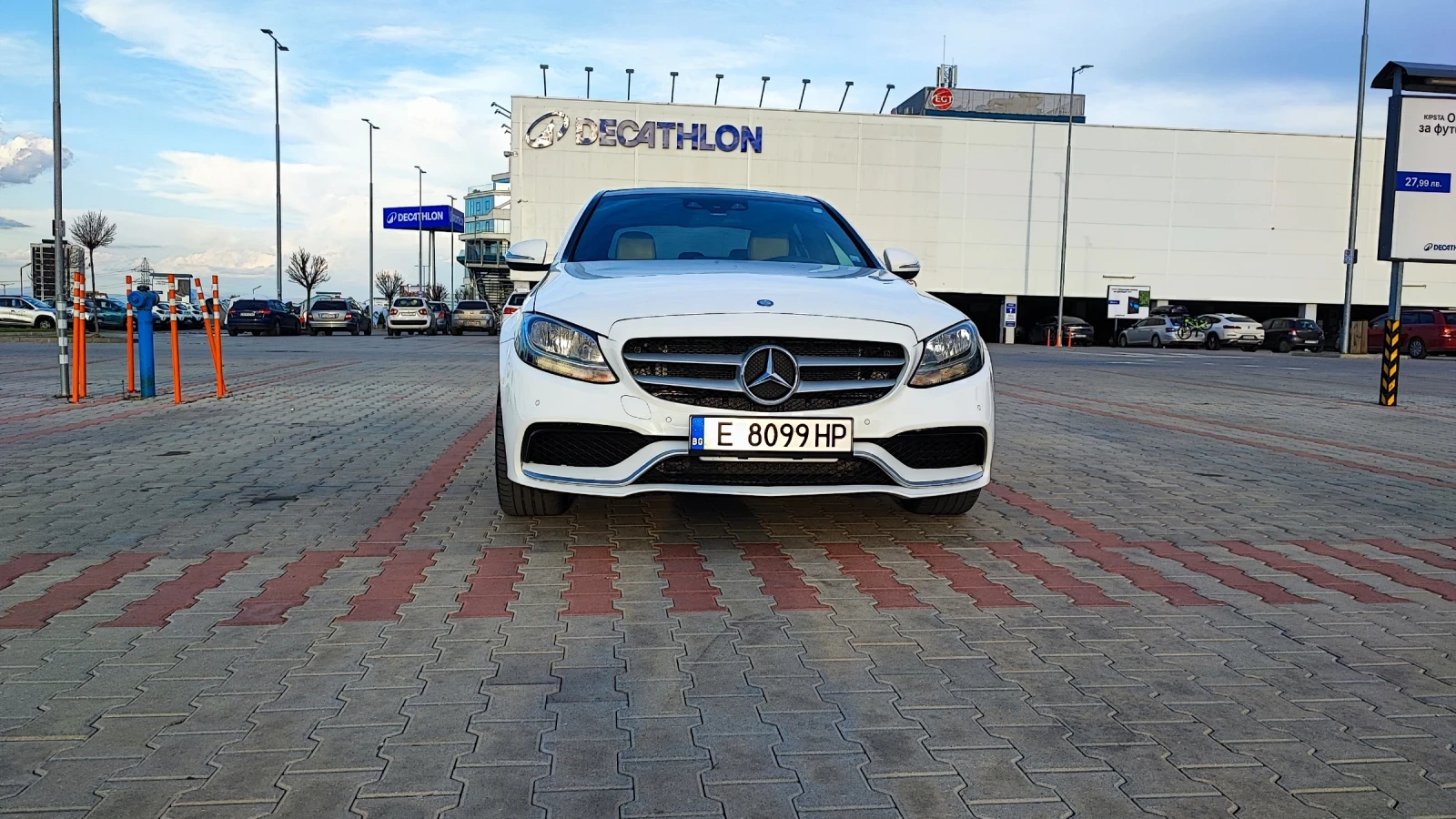 Mercedes-Benz C 300, снимка 3 - Автомобили и джипове - 54916632