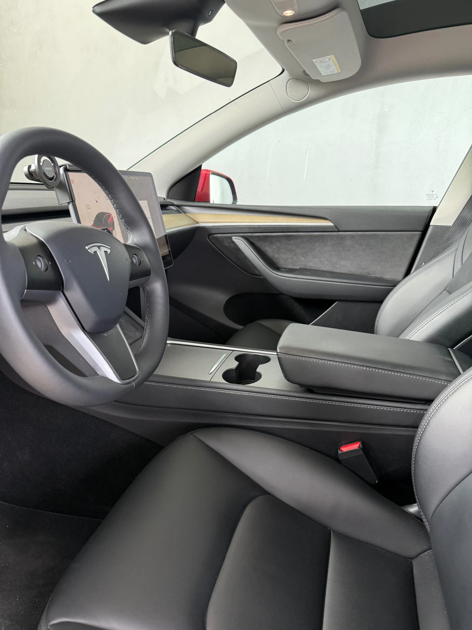 Tesla Model Y, снимка 7 - Автомобили и джипове - 55155645