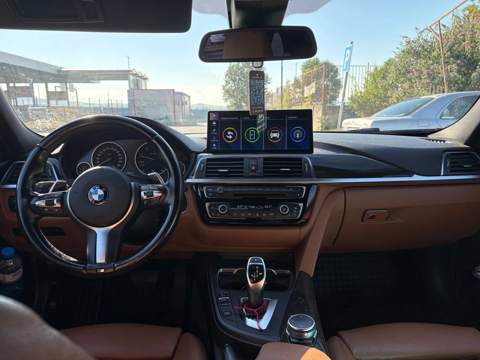 BMW 320, снимка 5 - Автомобили и джипове - 55243952