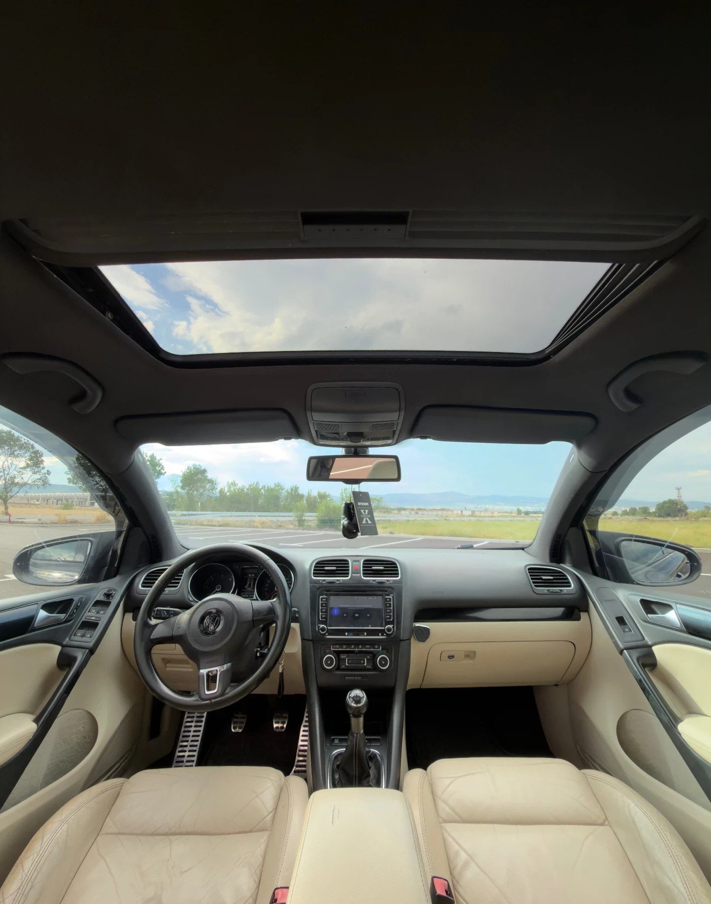 VW Golf 2.0 TDI 140 к.с, снимка 11 - Автомобили и джипове - 55278125