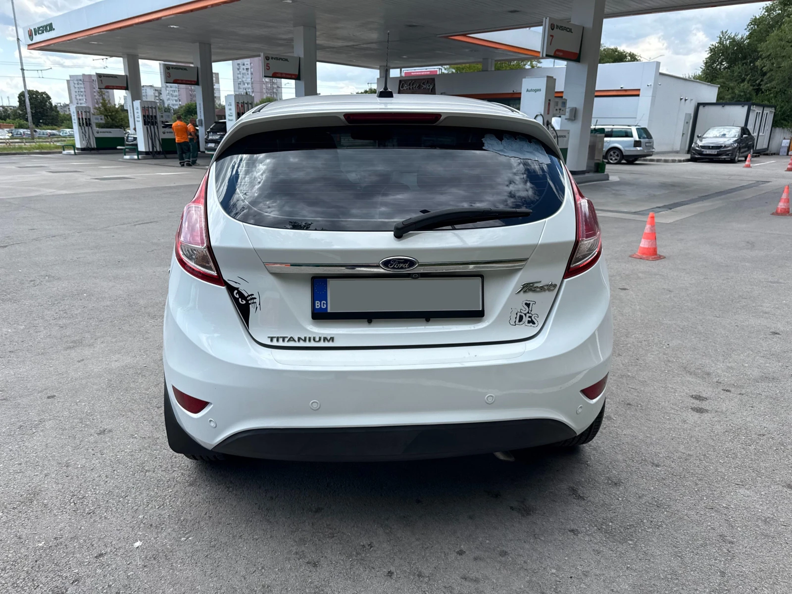 Ford Fiesta 1.6 Titanium, снимка 4 - Автомобили и джипове - 55301158