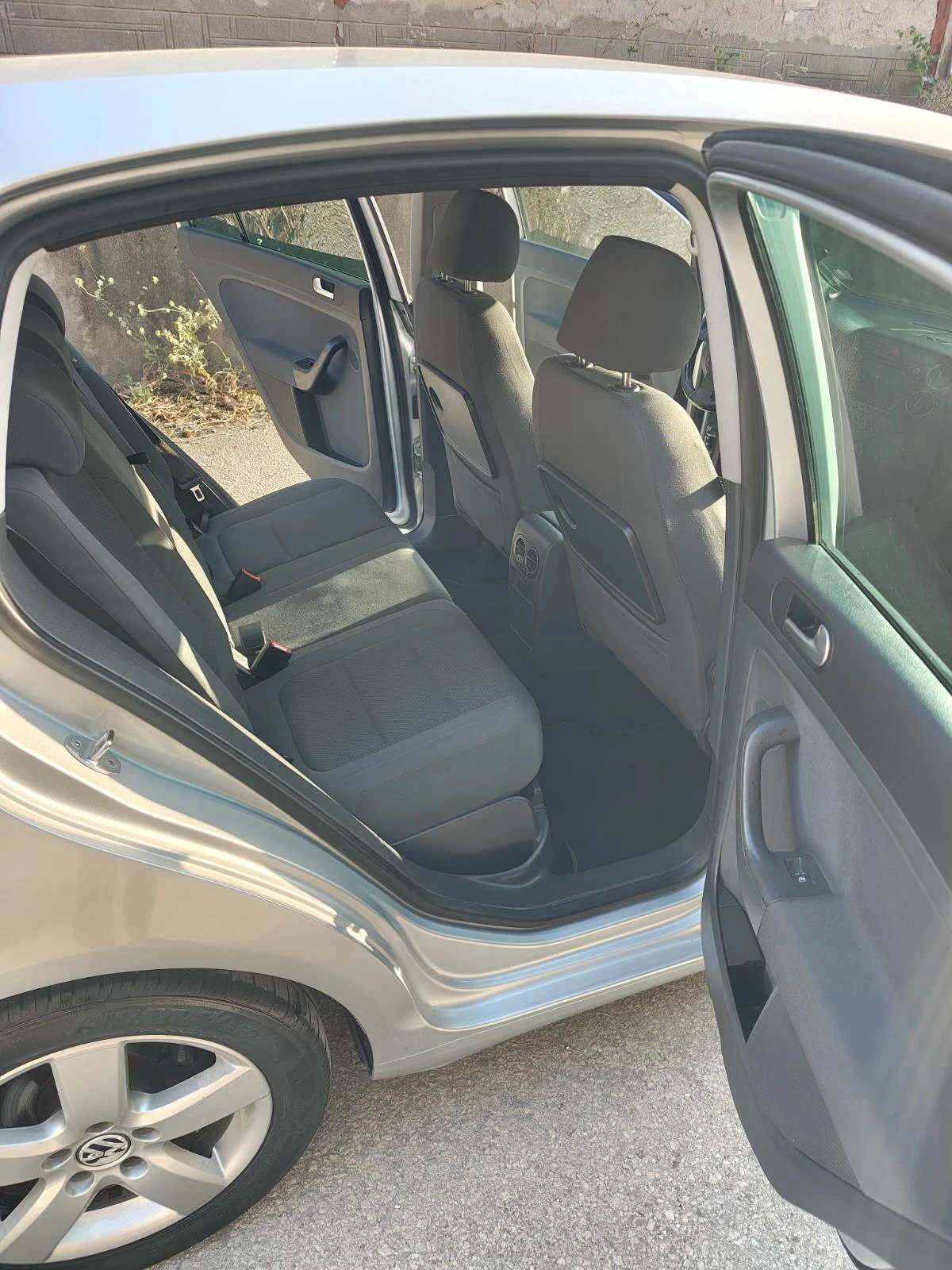 VW Golf Plus Sport, снимка 9 - Автомобили и джипове - 55657645