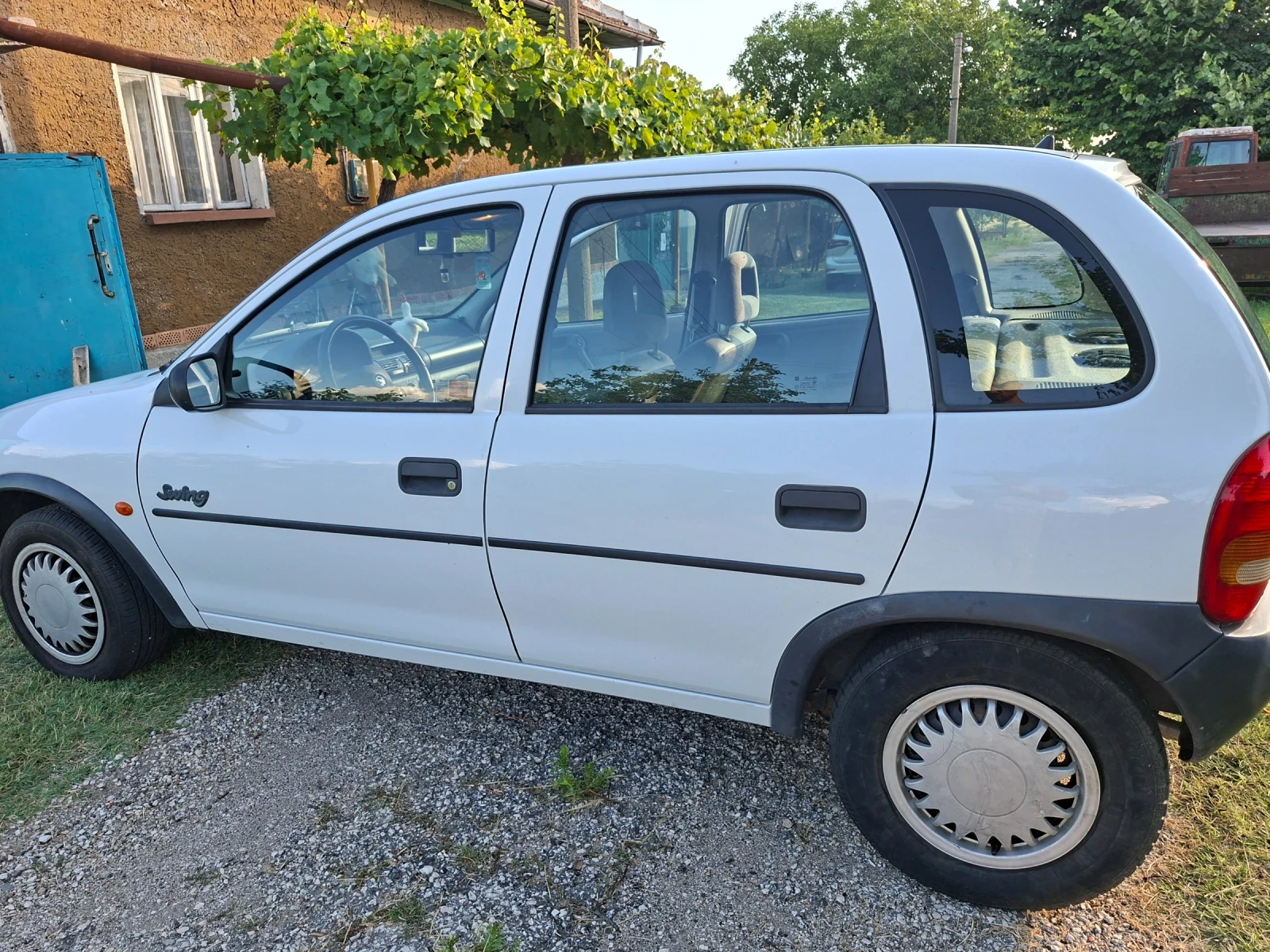 Opel Corsa, снимка 5 - Автомобили и джипове - 55969105