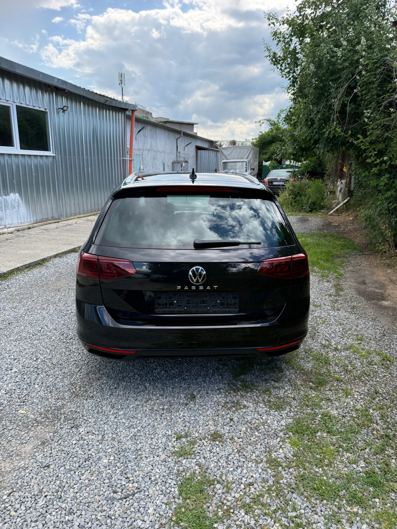 VW Passat 2.0 TDI, снимка 7 - Автомобили и джипове - 56272737