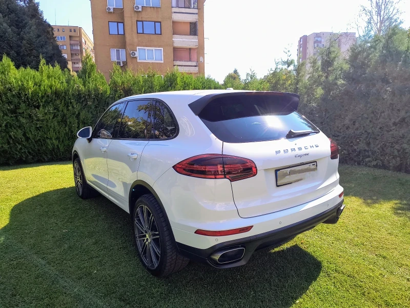 Porsche Cayenne 3.6 V6, снимка 11 - Автомобили и джипове - 47427441