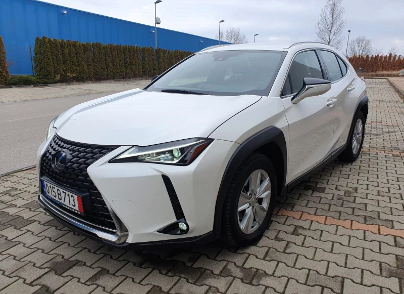 Lexus UX 250h, снимка 1 - Автомобили и джипове - 48309466