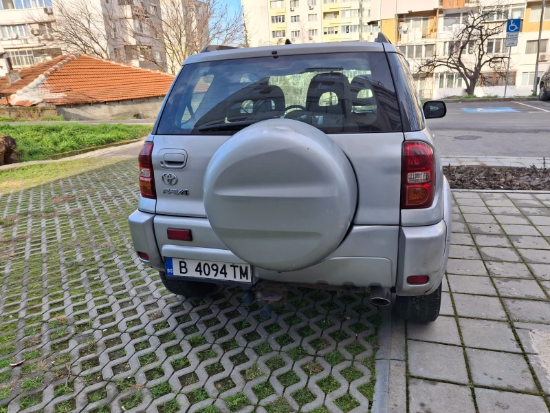 Toyota Rav4, снимка 2 - Автомобили и джипове - 48823453