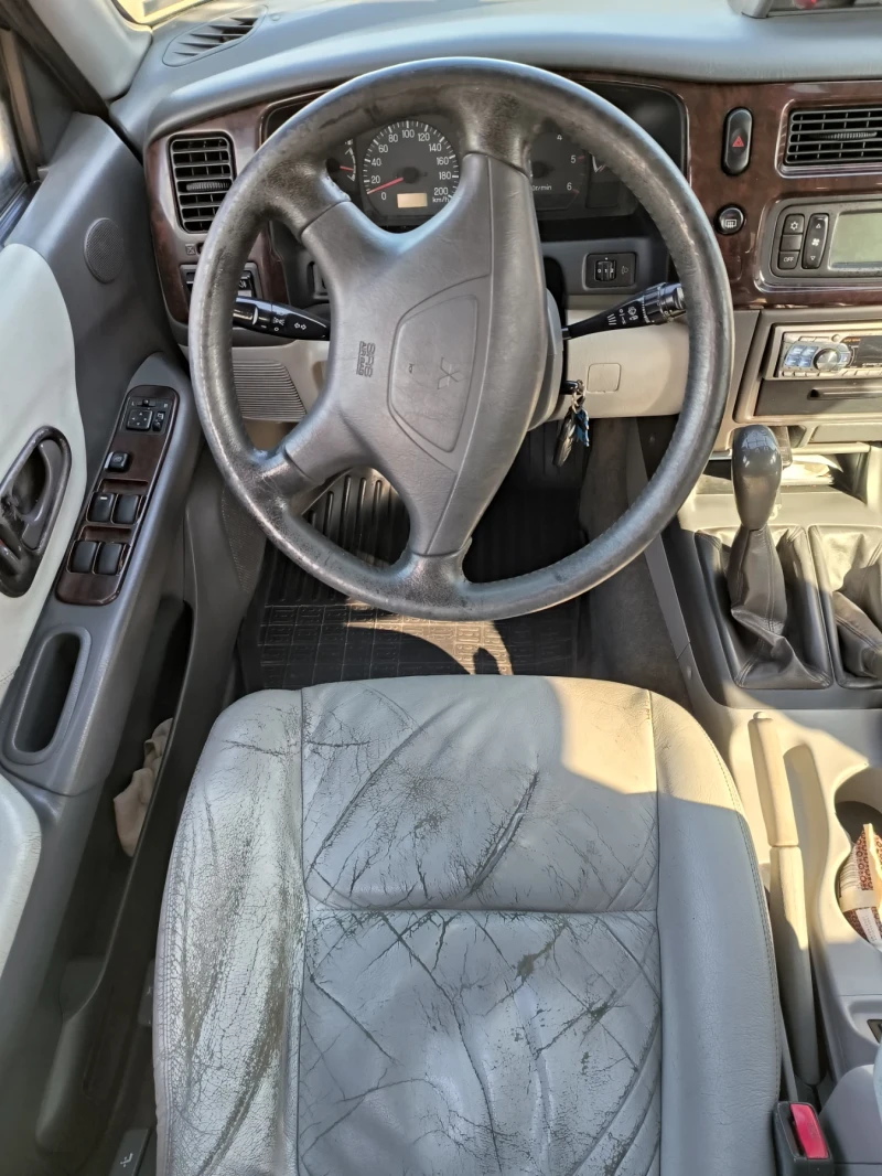 Mitsubishi Pajero sport, снимка 7 - Автомобили и джипове - 50056691