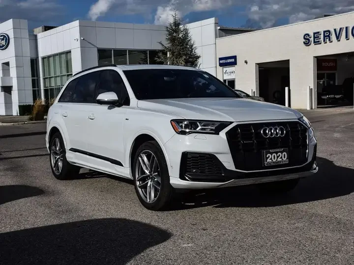Audi Q7 3.0 л V6 бензинов турбо двигател (TFSI) - изображение 5