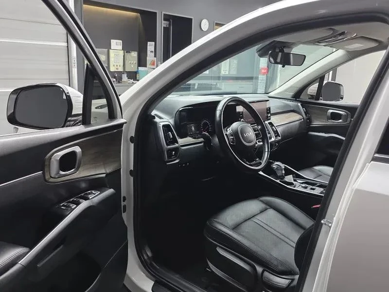 Kia Sorento, снимка 10 - Автомобили и джипове - 56690827