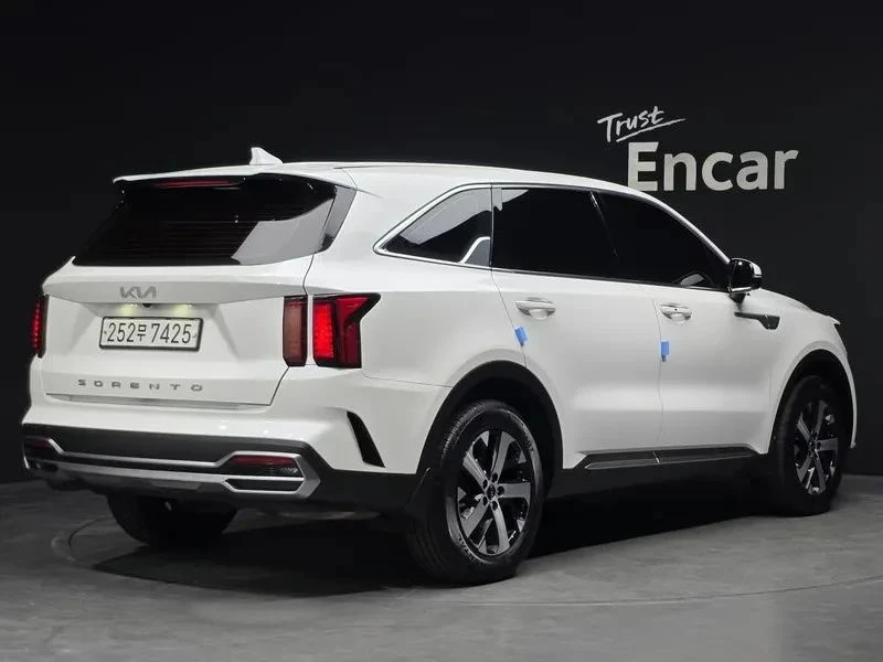 Kia Sorento, снимка 2 - Автомобили и джипове - 56690827