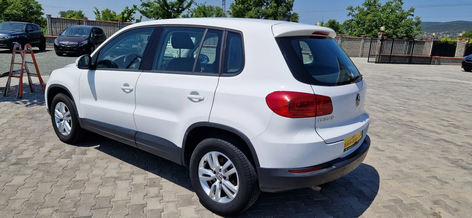 VW Tiguan 2.0 TDI NAVI  - изображение 6