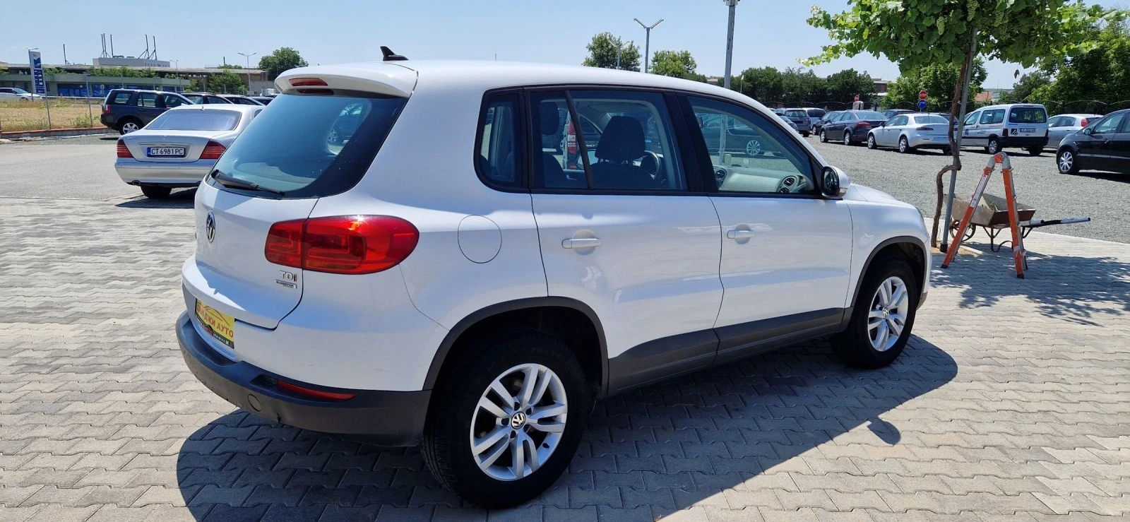 VW Tiguan 2.0 TDI NAVI  - изображение 4