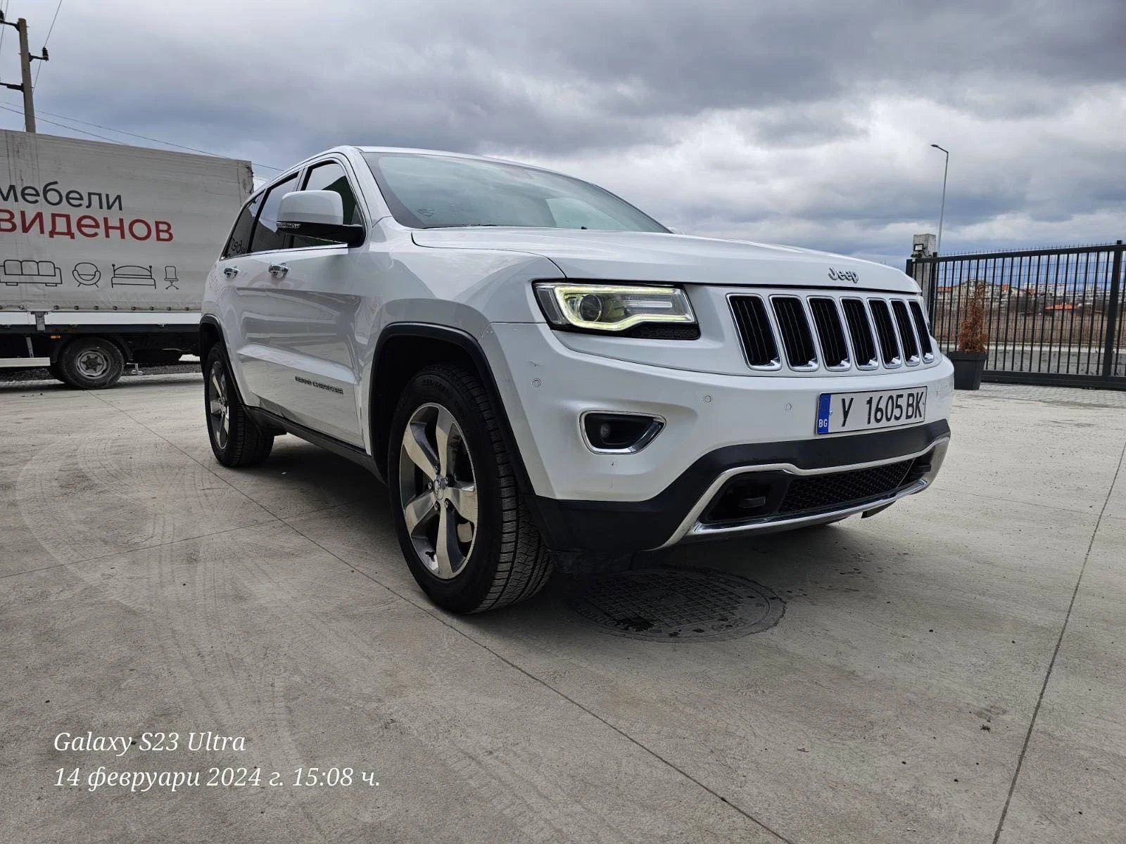 Jeep Grand cherokee 5.7 Hemi Limited - изображение 7