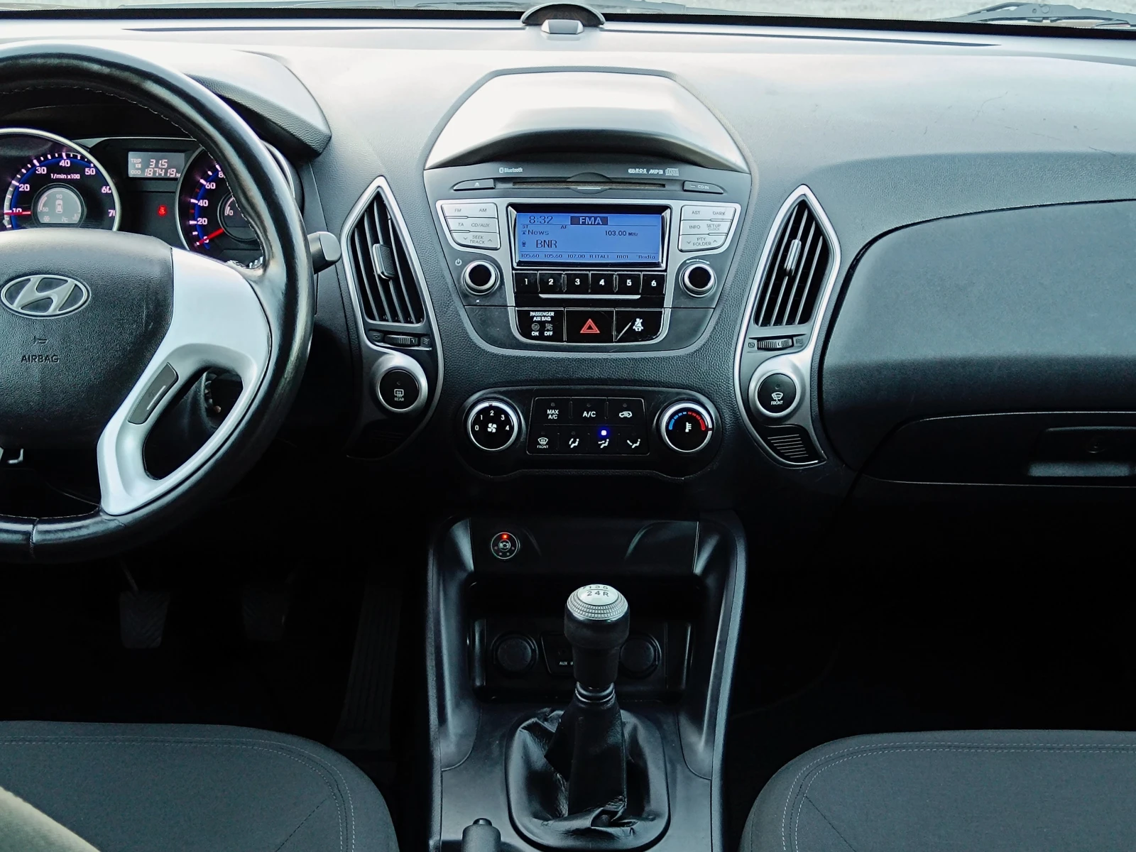 Hyundai IX35 2.0 i* ГАЗ* EURO 5* НОВ ВНОС*  | Mobile.bg — изображение 13