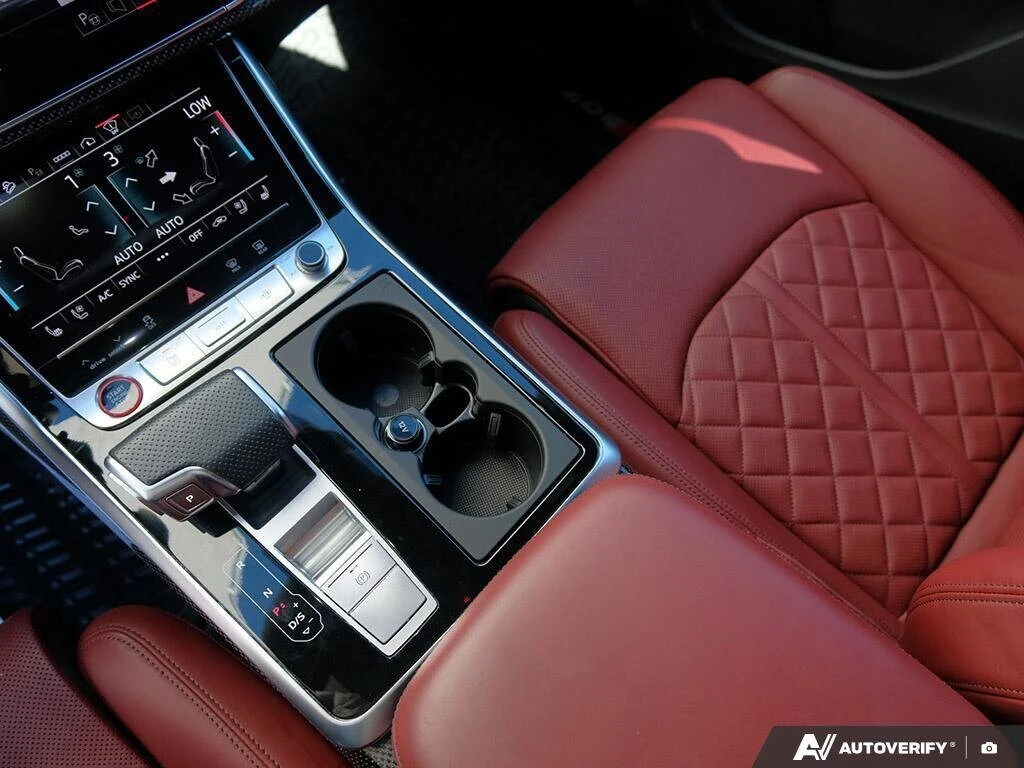 Audi SQ7  С РЕГИСТРАЦИЯ & АВТО КРЕДИТ  - изображение 9