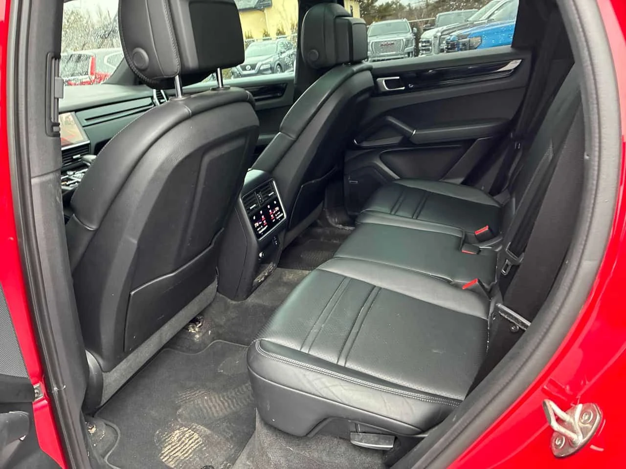 Porsche Cayenne AWD /CARFAX/360 Камера/ 2 ключа/Подгрев/Клип, снимка 10 - Автомобили и джипове - 53818918