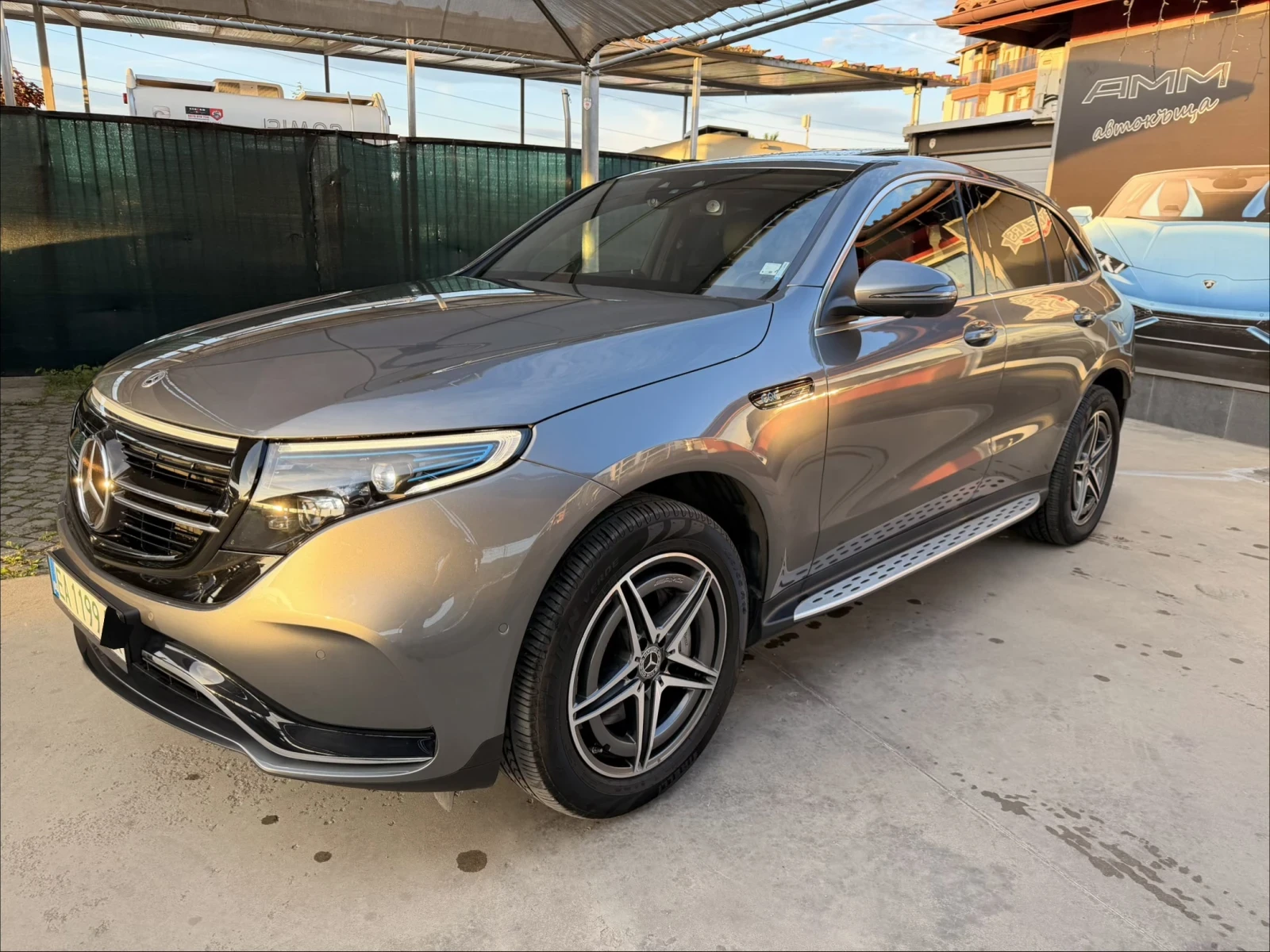 Mercedes-Benz EQC AMG* 5год.ГАРАНЦИЯ до2031* ШИБЕДАХ* ПОДГРЕВ* 360* , снимка 2 - Автомобили и джипове - 54093611