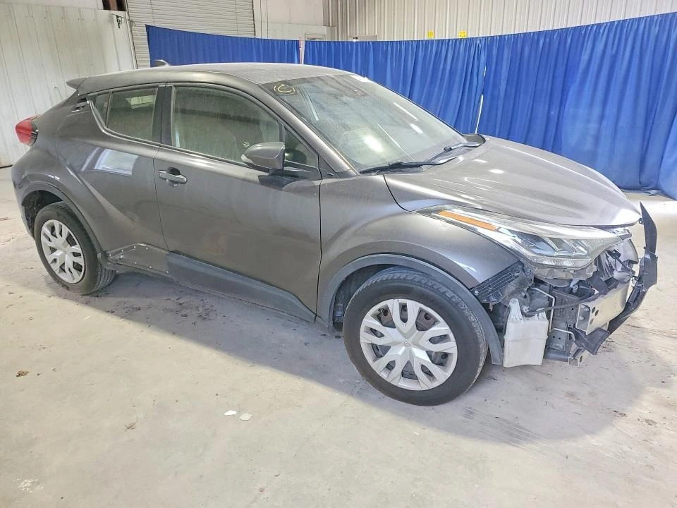 Toyota C-HR, снимка 4 - Автомобили и джипове - 54655994