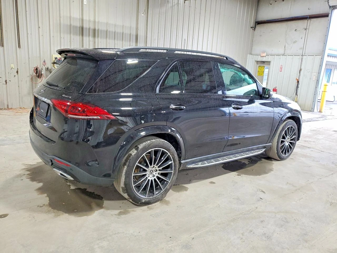 Mercedes-Benz GLE 350 2.0l 4Matic, снимка 3 - Автомобили и джипове - 54919587