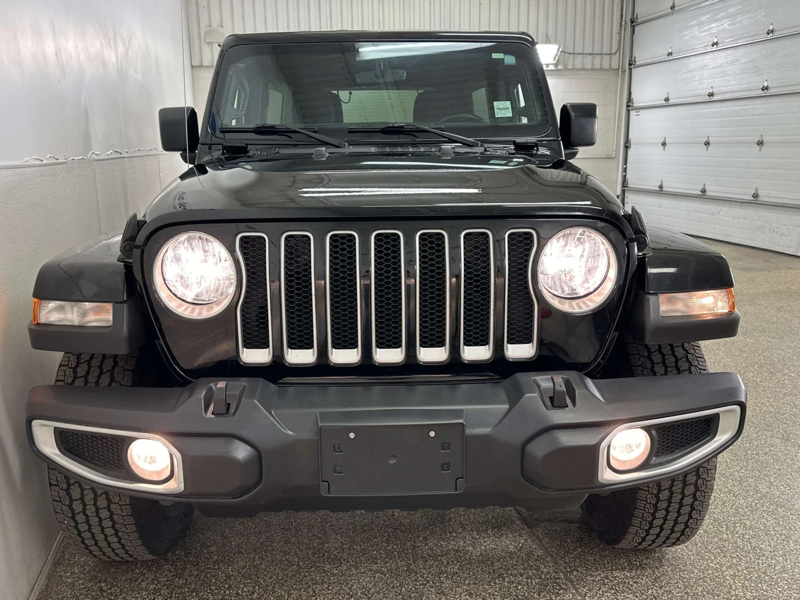 Jeep Wrangler ЦЕНА ДО БГ, снимка 3 - Автомобили и джипове - 54992505