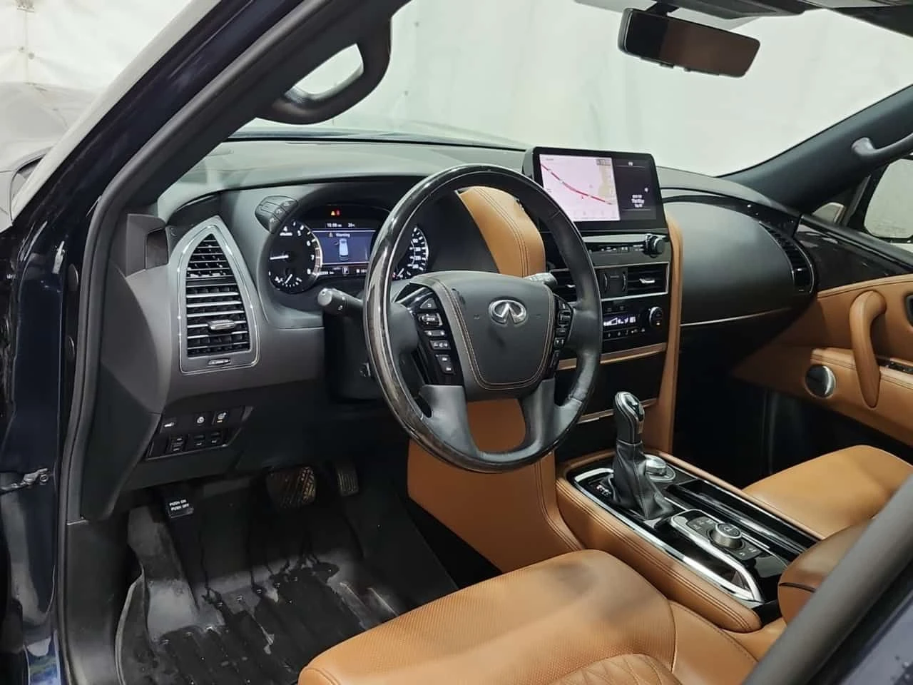 Infiniti QX80 * PROACTIVE 7 PASSENGER * CARFAX * ��� ��������� * | Mobile.bg � ����������� 5