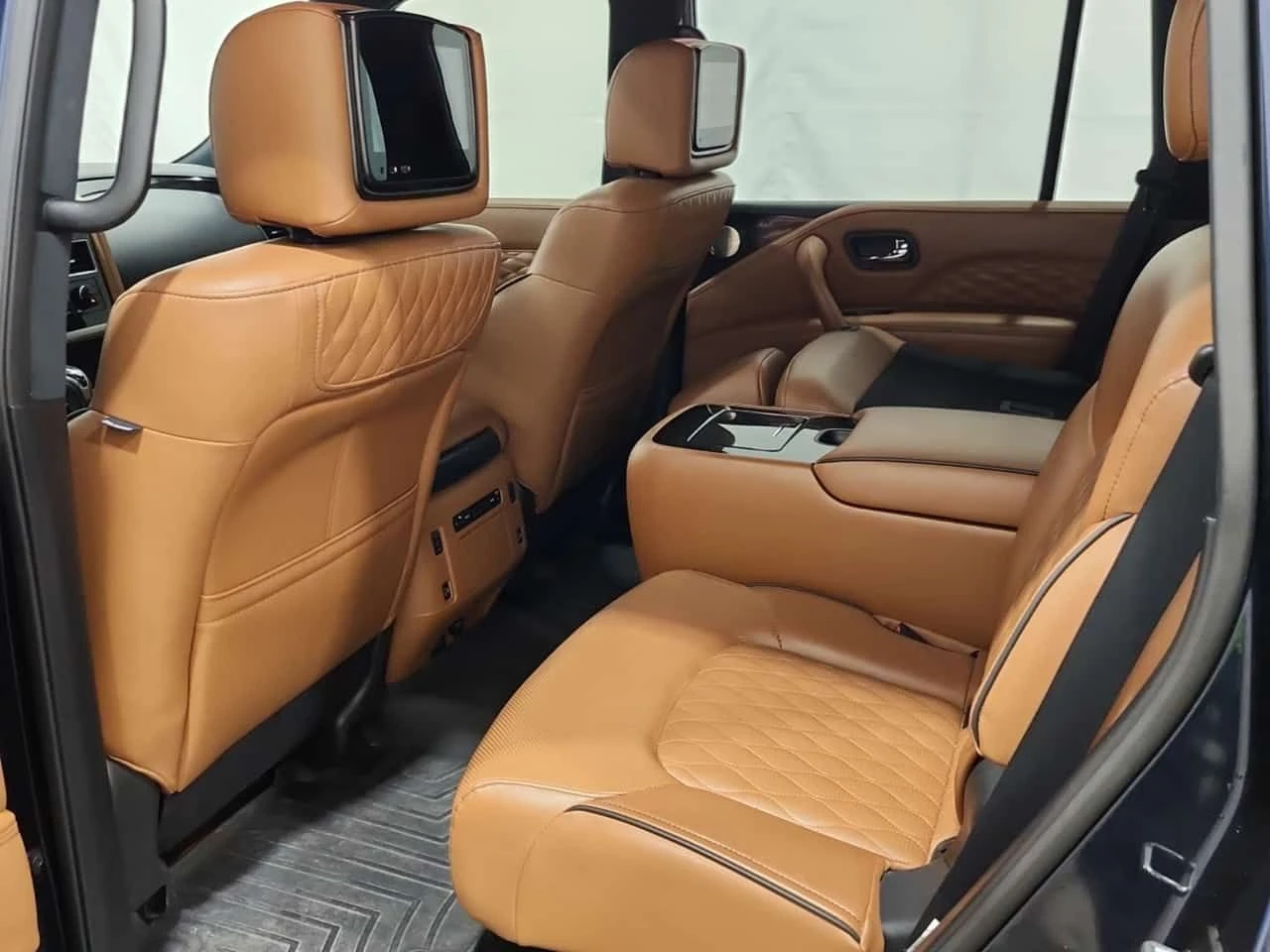 Infiniti QX80 * PROACTIVE 7 PASSENGER * CARFAX * ��� ��������� * | Mobile.bg � ����������� 9